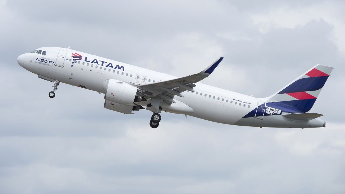 Latam Airlines Celebra Primer A O De Su Ruta Gale O Lima