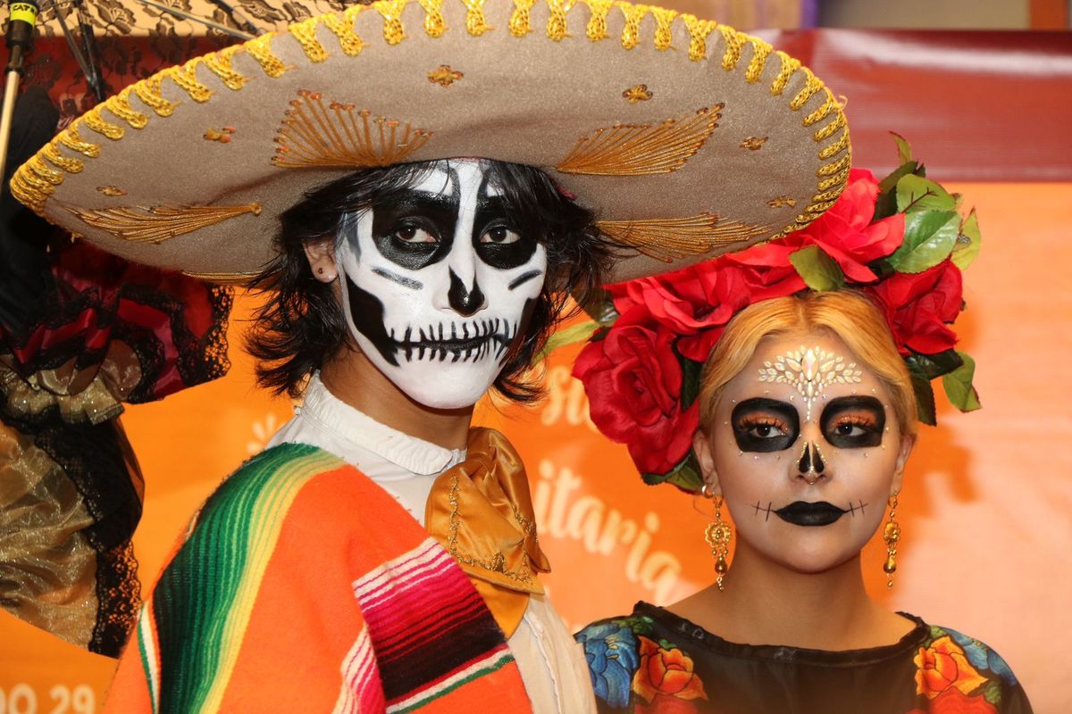 Cdmx Cu Ndo Es El Desfile De D A De Muertos