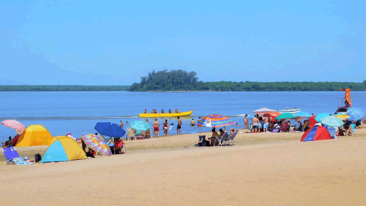 Las playas de Entre Ríos son una gran opción para quienes desean refrescarse sin gastar de más estas vacaciones de verano 2025.
