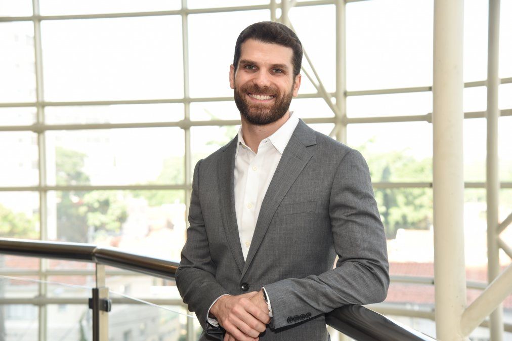 André Sena Keresztes.