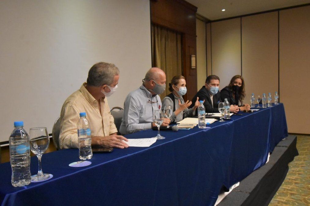 Reunión con sector hotelero y turístico de Guayaquil