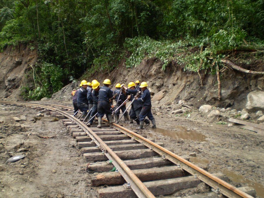 Ferrocarril Transandino rehabilita línea entre Cusco y Poroy