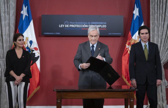 Esta es la segunda modificación a la Ley de Protección al Empleo, la cual fue promulgada en abril por el Presidente Piñera.