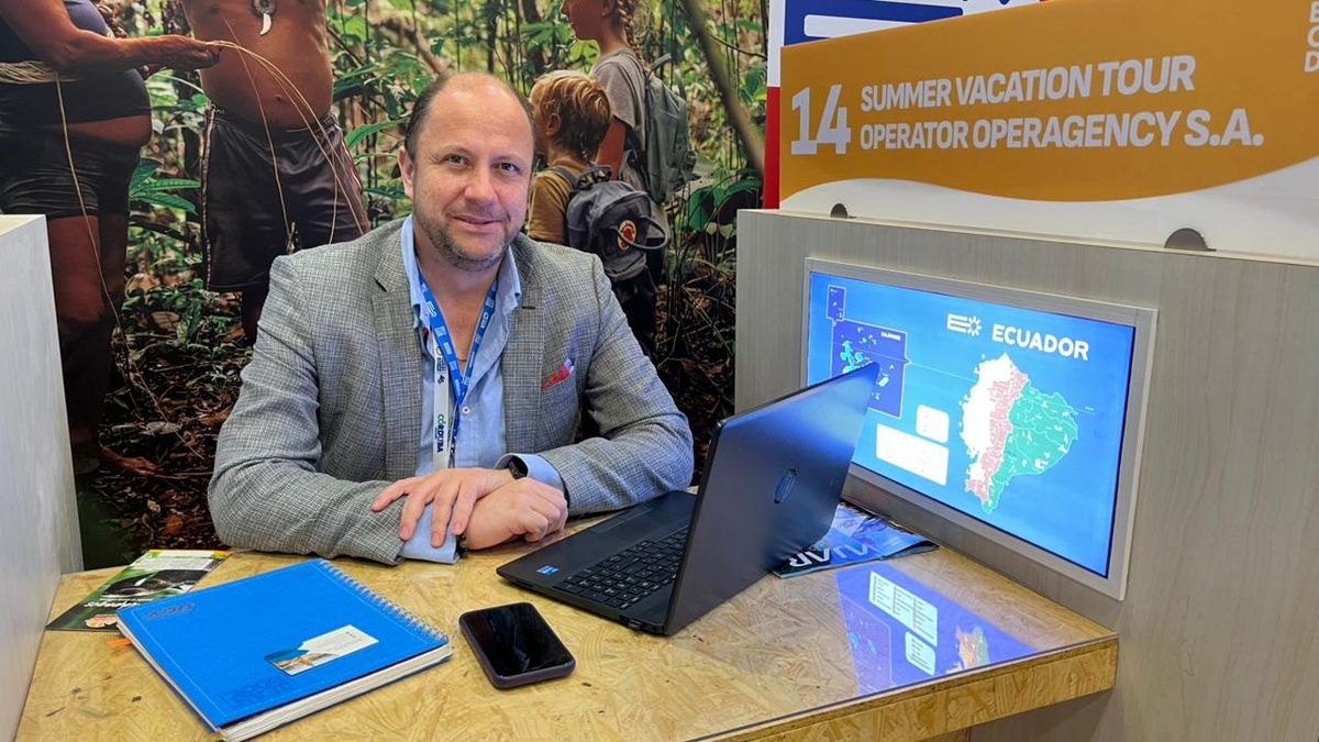 Daniel Suárez, gerente región Sierra de GTT, holding de Summer Vacations. Vitrina Turística Anato 2026. Daniel Suárez, gerente región Sierra de GTT, holding de Summer Vacations. Vitrina Turística Anato 2026.