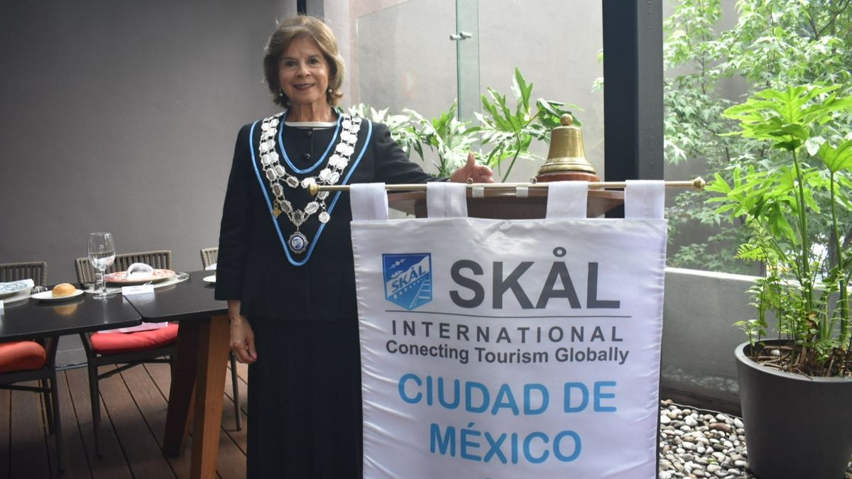 Cristina Vázquez, presidente de Skål Internacional Ciudad de México, comparte las aportaciones de la asociación a la industria.