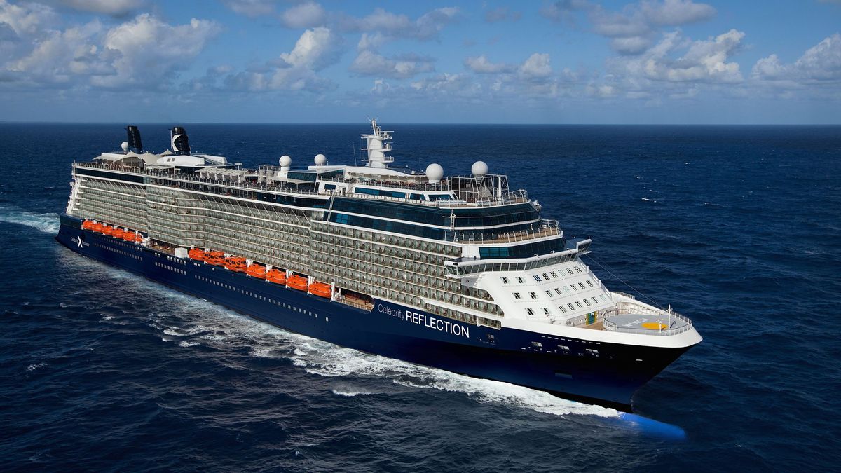 Discover America Marketing ofrece los cruceros de itinerarios cortos en el Caribe a bordo de Celebrity Reflection.