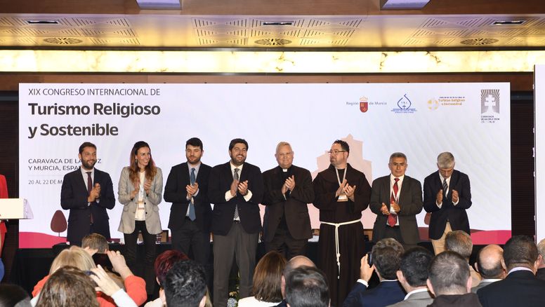 Con alrededor de 800 personas inscritas -tanto en la modalidad presencial como online-, la Región de Murcia se convirtió en el epicentro del turismo religioso a nivel mundial.