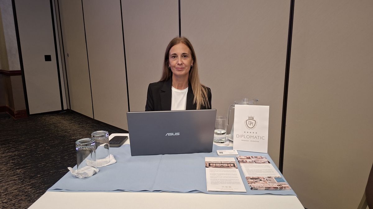 Laura Ros, gerente de ventas de Diplomatic Hotel. Laura Ros, gerente de ventas de Diplomatic Hotel.