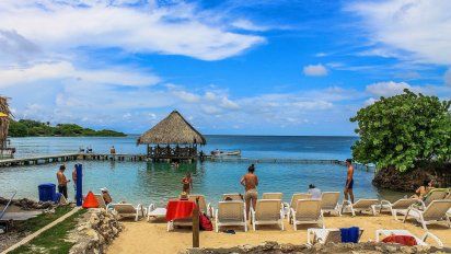 Colombia está llena playas encantadoras y únicas ideales para visitar en las vacaciones de mitad de año.&nbsp;
