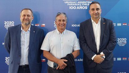 De izquierda a derecha: Daniel Preto (presidente de la Ahrcc), Fernando Desbots (presidente de la Feghra) y Gustavo Hani (presidente de la Cámara Argentina de Turismo).