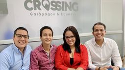Equipo Crossing Galápagos & Ecuador oficina Guayaquil: Andrés Guillén, comercial; Alex Pacheco, asesor; Michelle Rivas asesora y; Fernando Rizzo, gerente general.