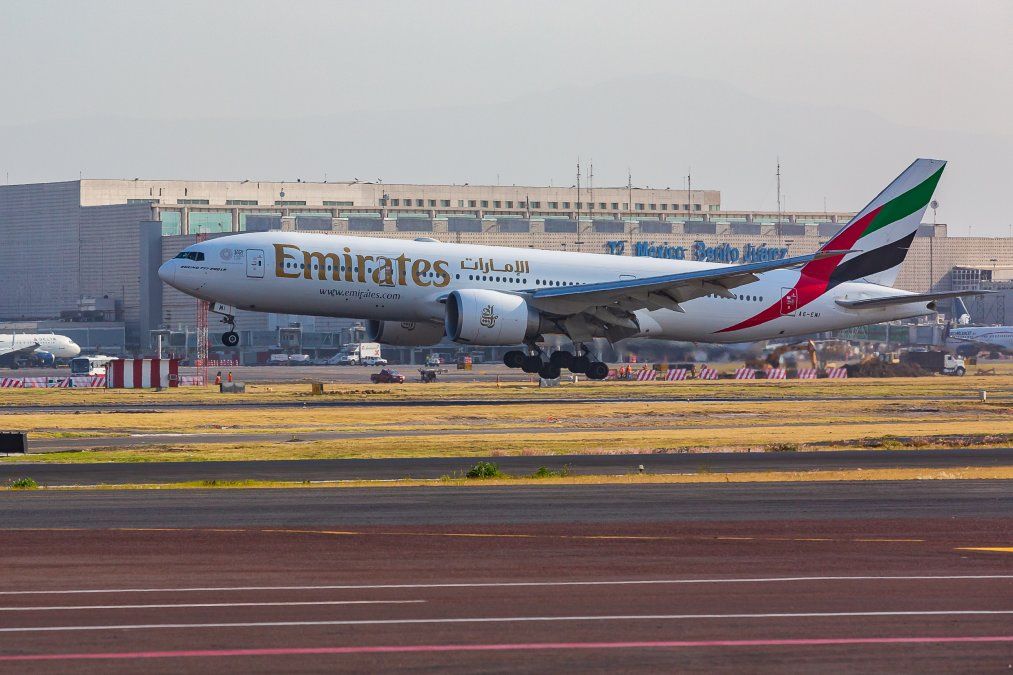 El sábado pasado inició la quinta frecuencia semanal del vuelo Ciudad de México-Barcelona-Dubái de Emirates.