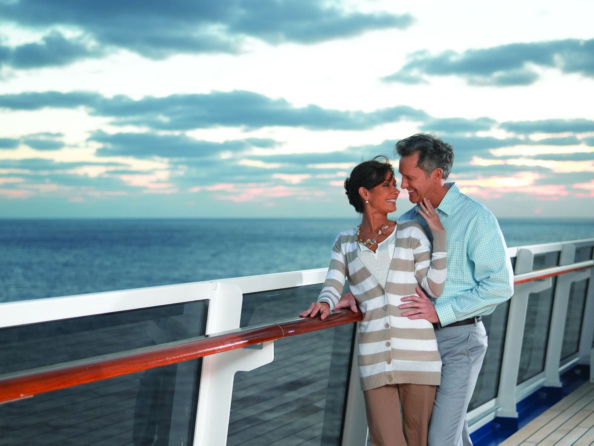 Los cruceros de Oceania incluyen el programa simplyMore, con espumantes, vinos y cervezas internacionales incluidos y créditos para excursiones en tierra. - Ladevi Medios y Soluciones Los cruceros de Oceania incluyen el programa simplyMore, con espumantes, vinos y cervezas internacionales incluidos y créditos para excursiones en tierra.