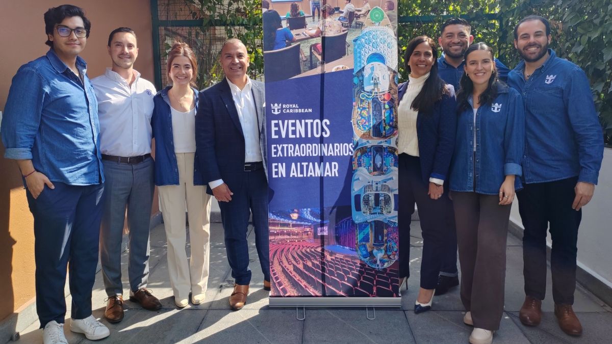 Equipo de Royal Caribbean que participó en la capacitación para turismo MICE.