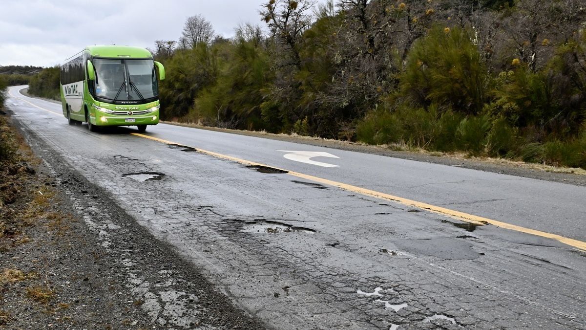 Iniciativa de Chubut provoca un cruce entre Argentina y Chile por Ruta 40: conflicto por peaje a camiones afecta el comercio y el turismo