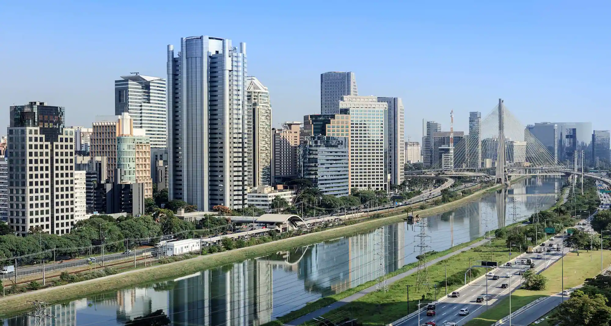 Sao Paulo, uno de los destinos que más turistas atrae de Brasil. Sao Paulo, uno de los destinos que más turistas atrae de Brasil.