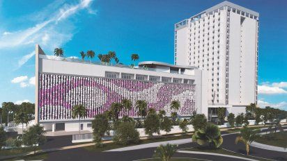 Fachada del Breathless Cancun Soul.