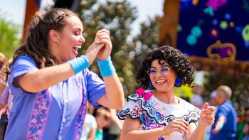 Walt Disney World Resort propone visitar sus 4 parques temáticos a un precio promocional.