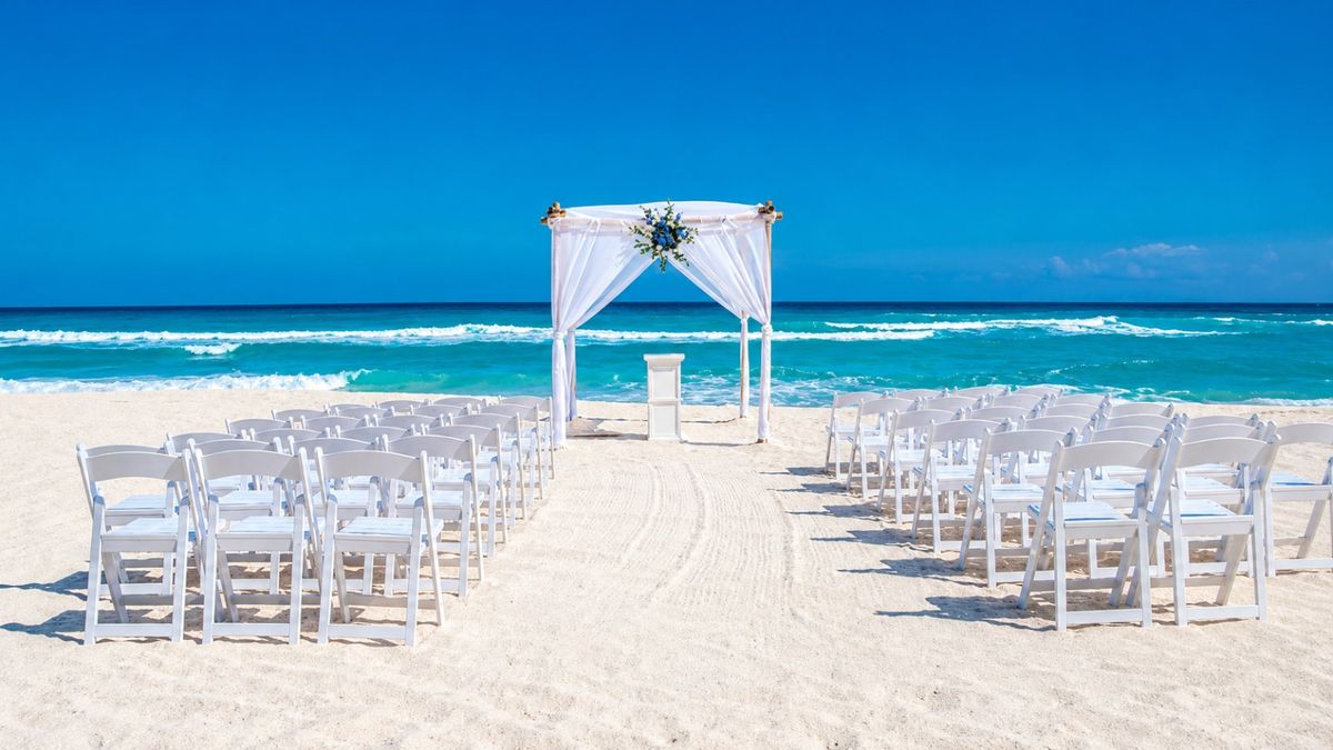O Weddings combina la infraestructura hotelera de Oasis Hotels & Resorts en el Caribe Mexicano, coordinación profesional y servicios incluidos.