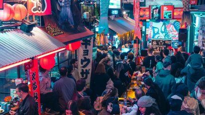 Buenos Aires: en Mercat Villa Crespo se puede disfrutar de espectáculosen vivo, conocidos cosplayers y la mejor música y gastronomía.