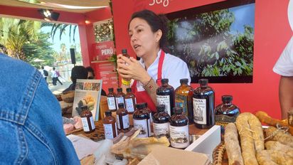 Stand de Prom Perú en el Festival Ñam Santiago 2026.