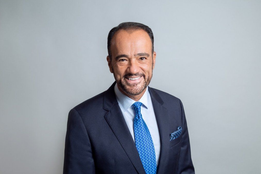 En febrero del 2018, Alex Zozaya fue nombrado vicepresidente del CNET en México, y en agosto de ese mismo año se incorporó al Comité Ejecutivo del World Travel & Tourism Council como vice chairman para Latinoamérica y el Caribe.