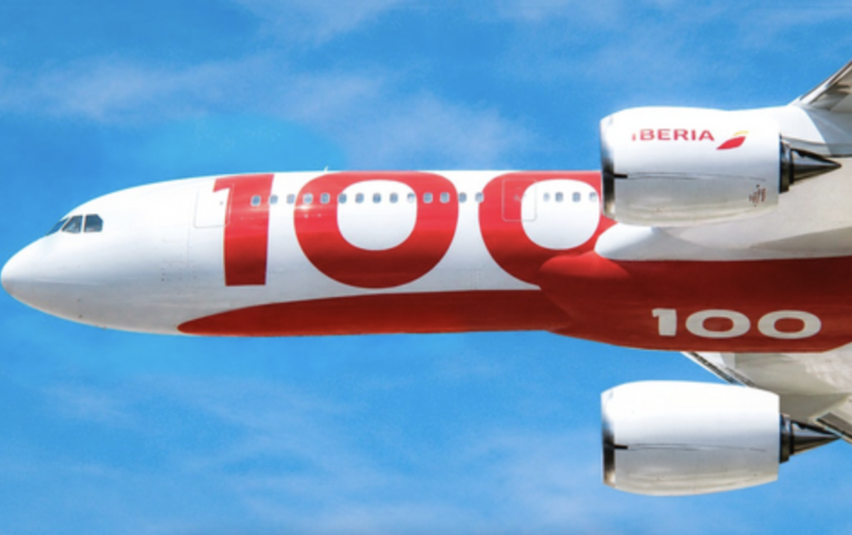 Nueva imagen de los aviones de Iberia por su 100 aniversario.