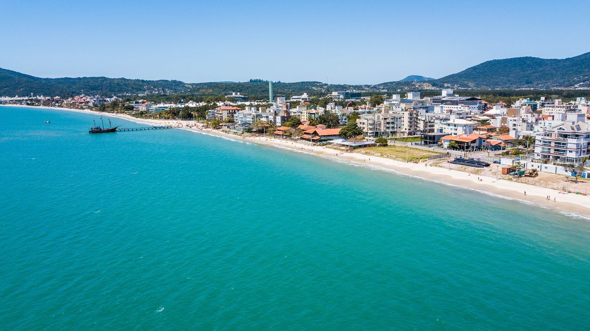 Verano en Florianópolis: descubrí cuánto costará este 2026 disfrutar de unas vacaciones en uno de los rincones más icónicos del destino. 