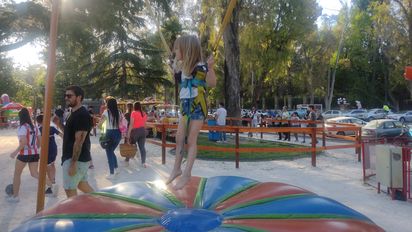 Escapadas: el paseo del Bosque tiene actividades libres y gratuitas y otras con costo accesible para los mas chicos.