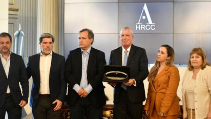 Ahrcc: 120 años de historia de la hotelería y gastronomía porteña, con homenaje en la Legislatura de la Ciudad de Buenos Aires. Ahrcc: 120 años de historia de la hotelería y gastronomía porteña, con homenaje en la Legislatura de la Ciudad de Buenos Aires.