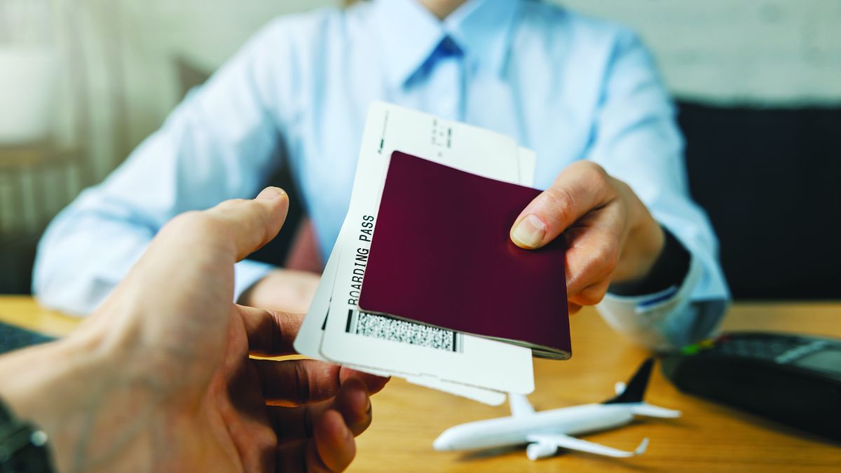 La ca&iacute;da del consumo impacta en las agencias de viajes.