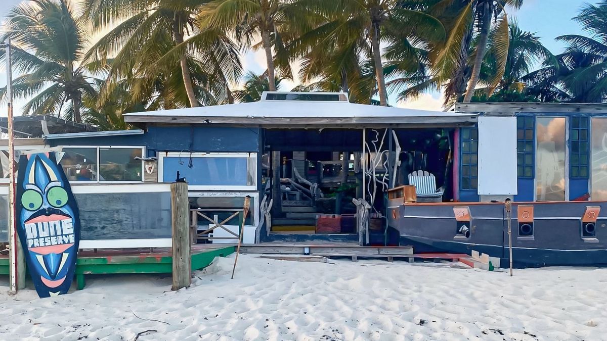 Dune Preserve es un gran bar para disfrutar en Anguilla.