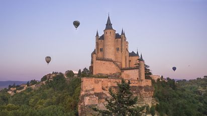Vacaciones en Europa: el increíble castillo de cuento de hadas que debés visitar en España