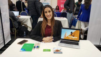 En el marco de la edición Perú de Ladevi Workshop, Juliana Alvarado, coordinadora de Mercadeo de Cotelco, encargada de mostrar la oferta en alojamiento y experienciasen Cartagena de Indias y Bolívar.