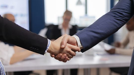 El sector turístico elevó su ocupación de empleo en verano pese al retroceso de la hostelería.