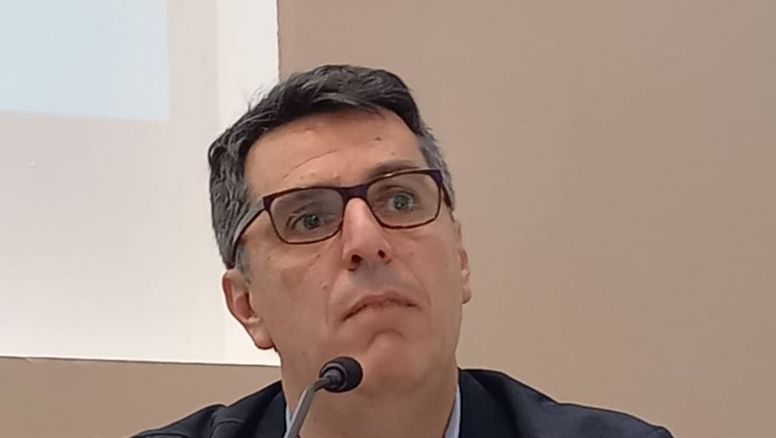 El abogado experto en Derecho del Turismo Diego Benítez revalúa el panorama frente a la desregulación de las agencias de viajes.