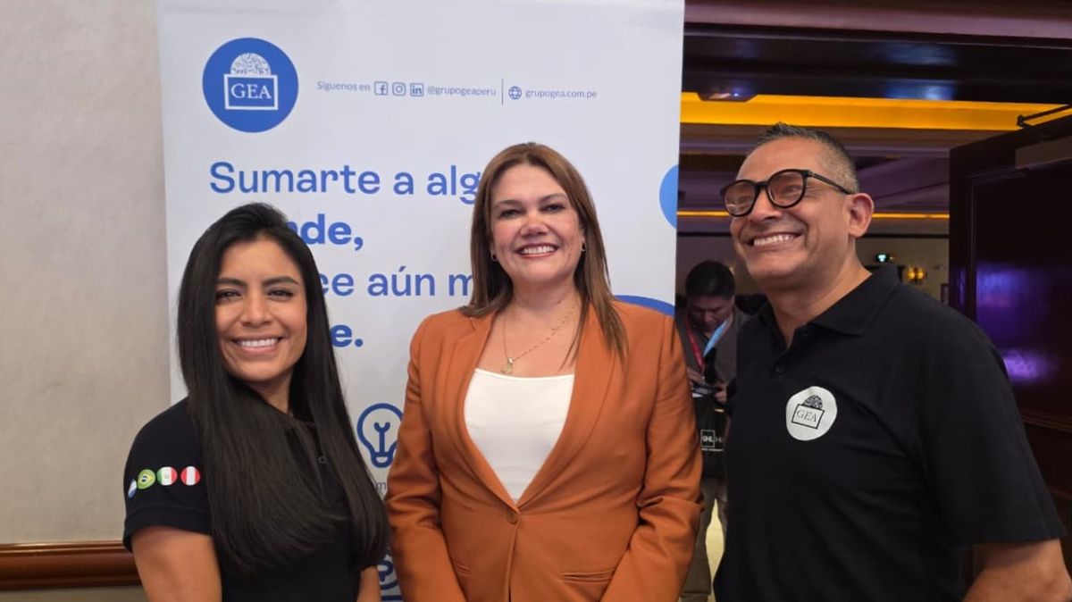 Grupo GEA Perú: Leslie Medina, Sonia Postigo y Carlos Solórzano.