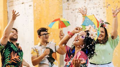 Muchos estudios advierten que el peligro de no tener una fuerte cultura de inclusión y diversidad no solo es no lograr captar nuevos clientes, sino que “se arriesgan a perder los actuales”.