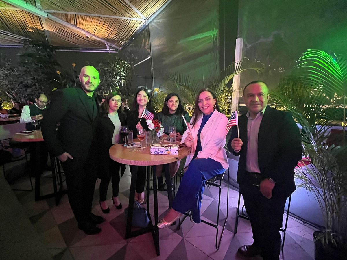 La oficina regional de Brand USA celebró el la 245° conmemoración del Día de la Independencia de Estados Unidos en compañía de operadores y agentes de viajes.&nbsp;