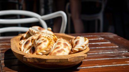 Vacaciones de invierno en Salta: dónde comer empanadas ricas y baratas