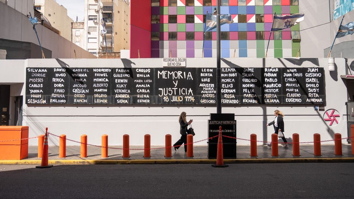 El Consejo Económico y Social de la Ciudad de Buenos Aires anunció los resultados de “Otra vuelta, Buenos Aires”, concurso que se compuso de cuatro líneas temáticas: historia y patrimonio; arte y cultura porteña; gastronomía y cultura culinaria, y eventos y cultura deportiva.