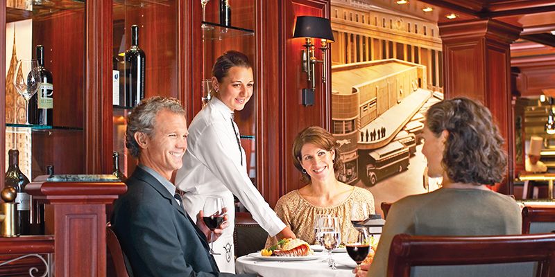 Barcos majestuosos y ambientes íntimos hacen que la estancia en un barco de Princess Cruises sea inolvidable.