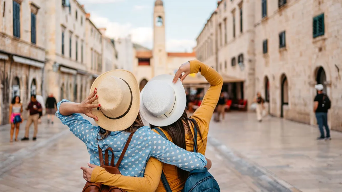 Un viaje por Europa exclusivo para mujeres.