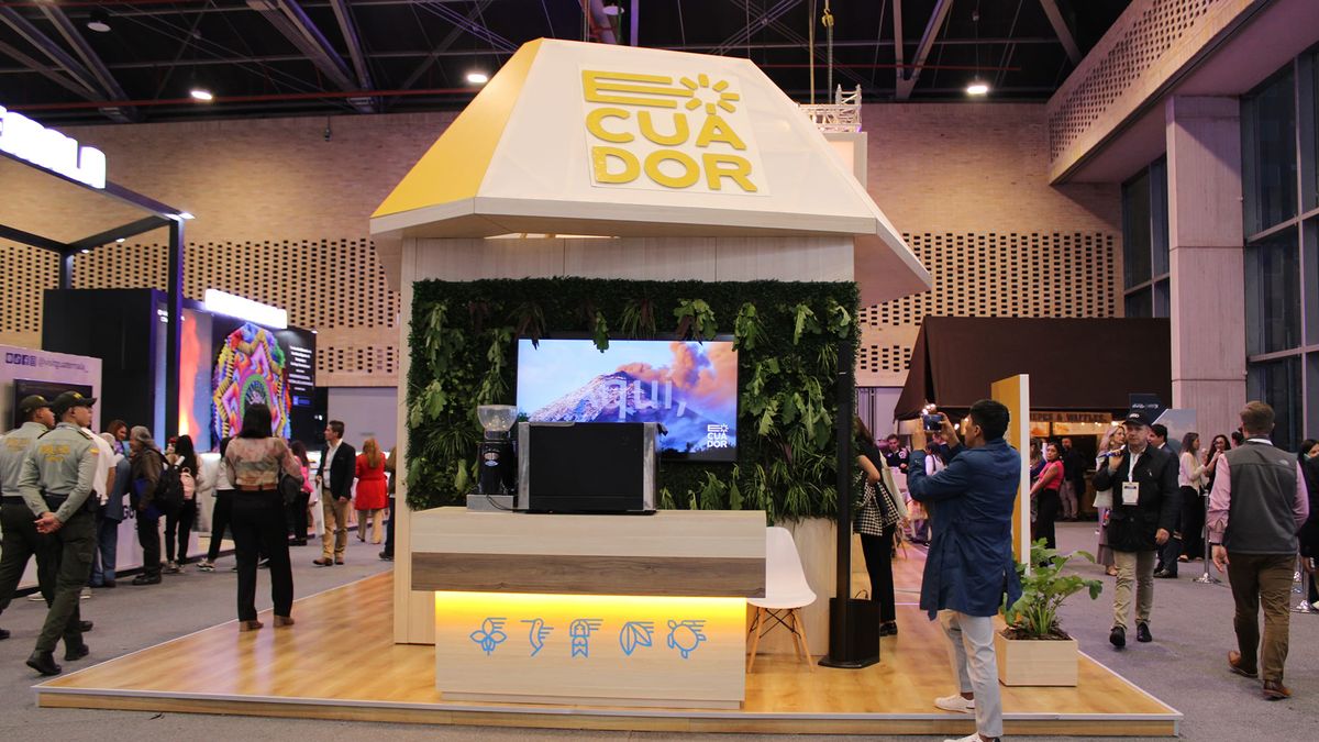 Stand de Ecuador en la Vitrina Turística Anato 2025.