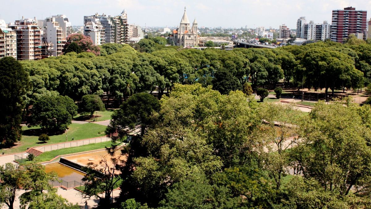 El Parque Chacabuco es uno de los pulmones m&aacute;s importantes de Buenos Aires.