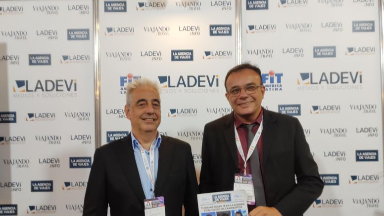 Paraty (Brasil): Sebastián Buffa, director; y Marcos Paulo Magalhaes, secretario de Turismo.