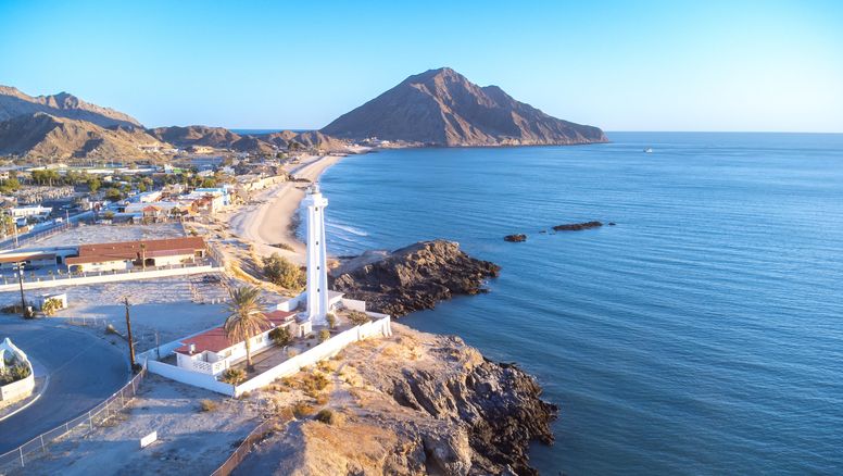 Sectur Baja California presentó un programa para impulsar el turismo entre sus residentes.