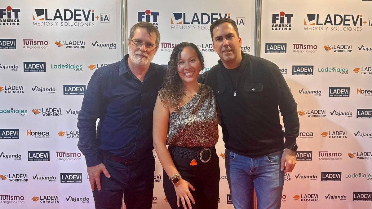 Martin Arévalo, de Radio La Red AM 910; José Carlos Paoloni director de Latinoamérica Sport Travel; y Luisa Mendoza, fundadora de GTSE. Martin Arévalo, de Radio La Red AM 910; José Carlos Paoloni director de Latinoamérica Sport Travel; y Luisa Mendoza, fundadora de GTSE.