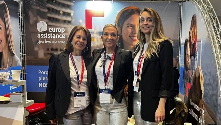 El equipo de Europ Assistance en la primera versión del Ladevi Workshop 2025 en Santiago.&nbsp;