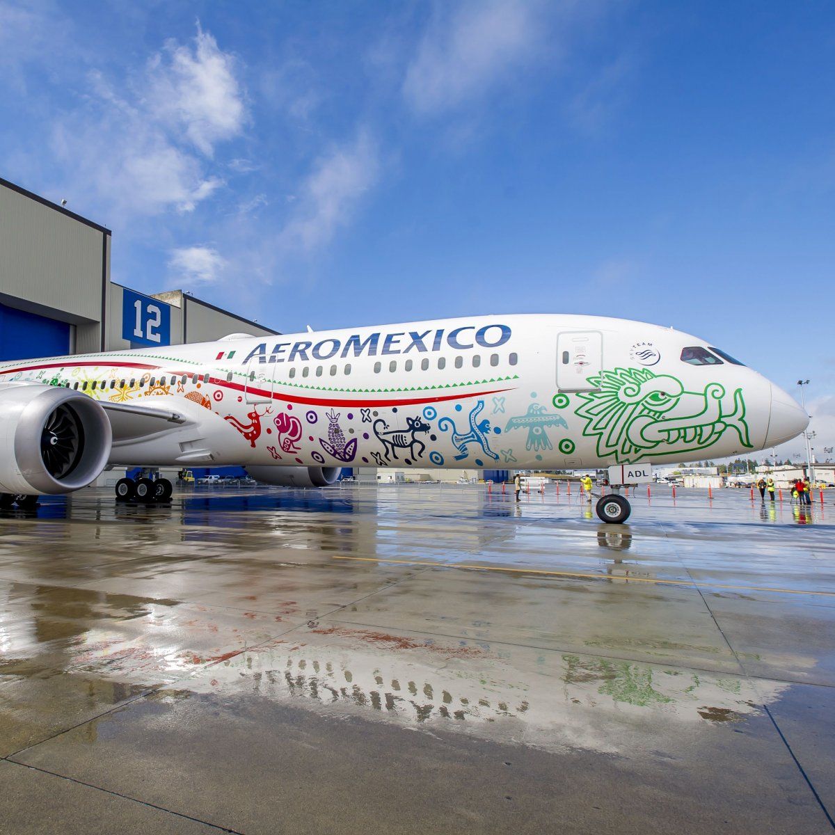 Aeroméxico, entre las empresas con más quejas en Profeco